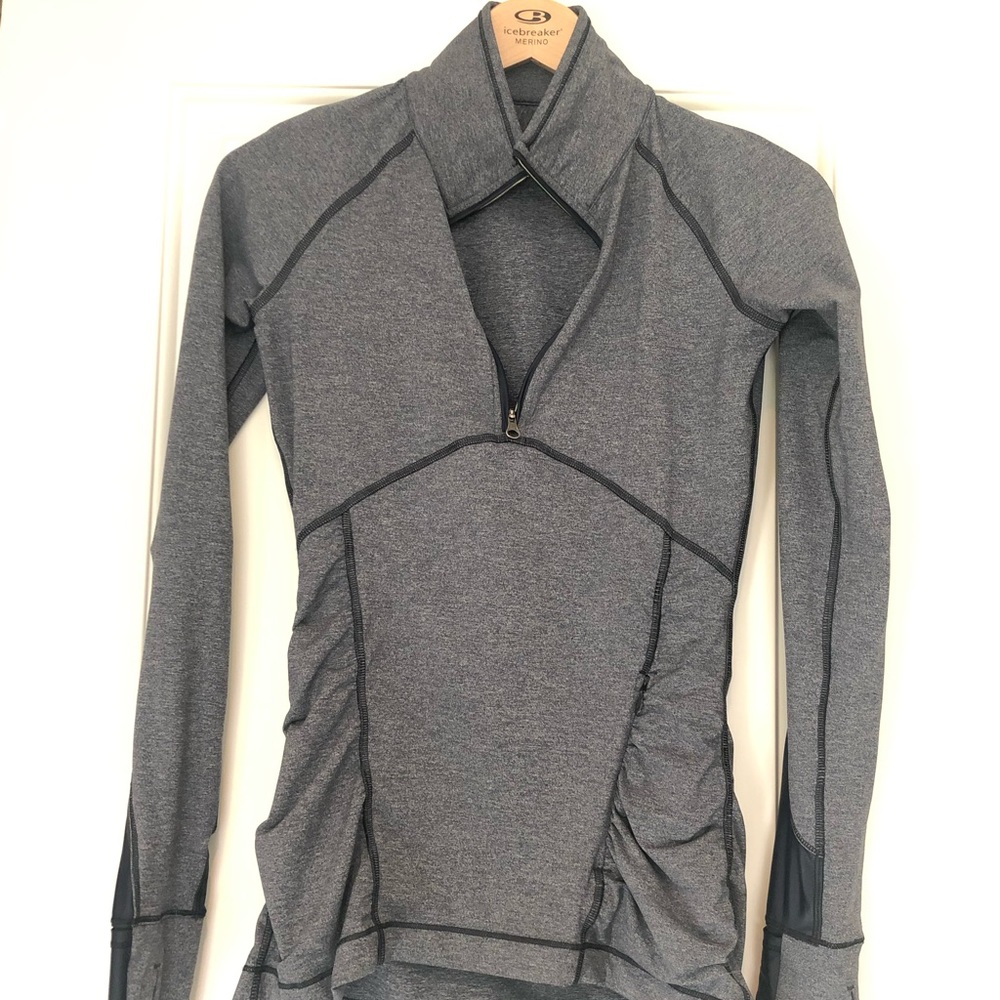 Pretty Much new Lululemon Running Top size 4